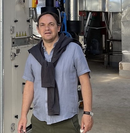 Profesor realiza pasantía para conocer nuevas metodologías del ámbito de la construcción