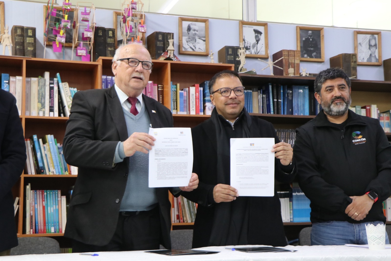 Municipalidad de Concón y la Universidad Técnica Federico Santa María firmaron dos convenios para fortalecer la educación técnica y superior